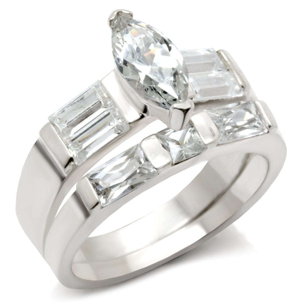 JCE911 High-Polished 925 Sterling Silver Ring with AAA Grade CZ in Clear