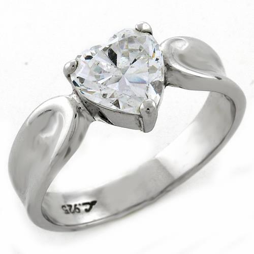 JCEAS1061 High-Polished 925 Sterling Silver Ring with AAA Grade CZ in Clear